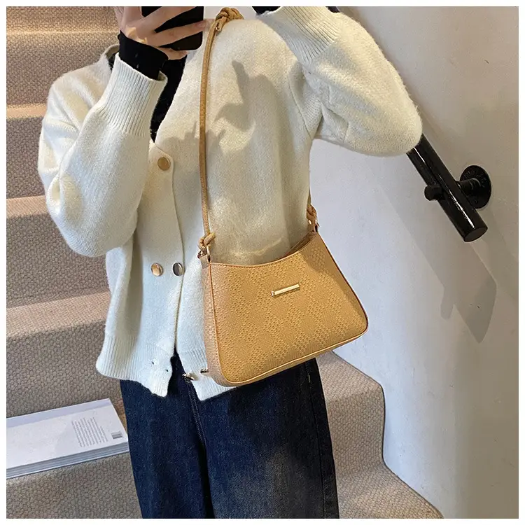 Black Textured Crossbody Bag for Women 2024 — feature 26
