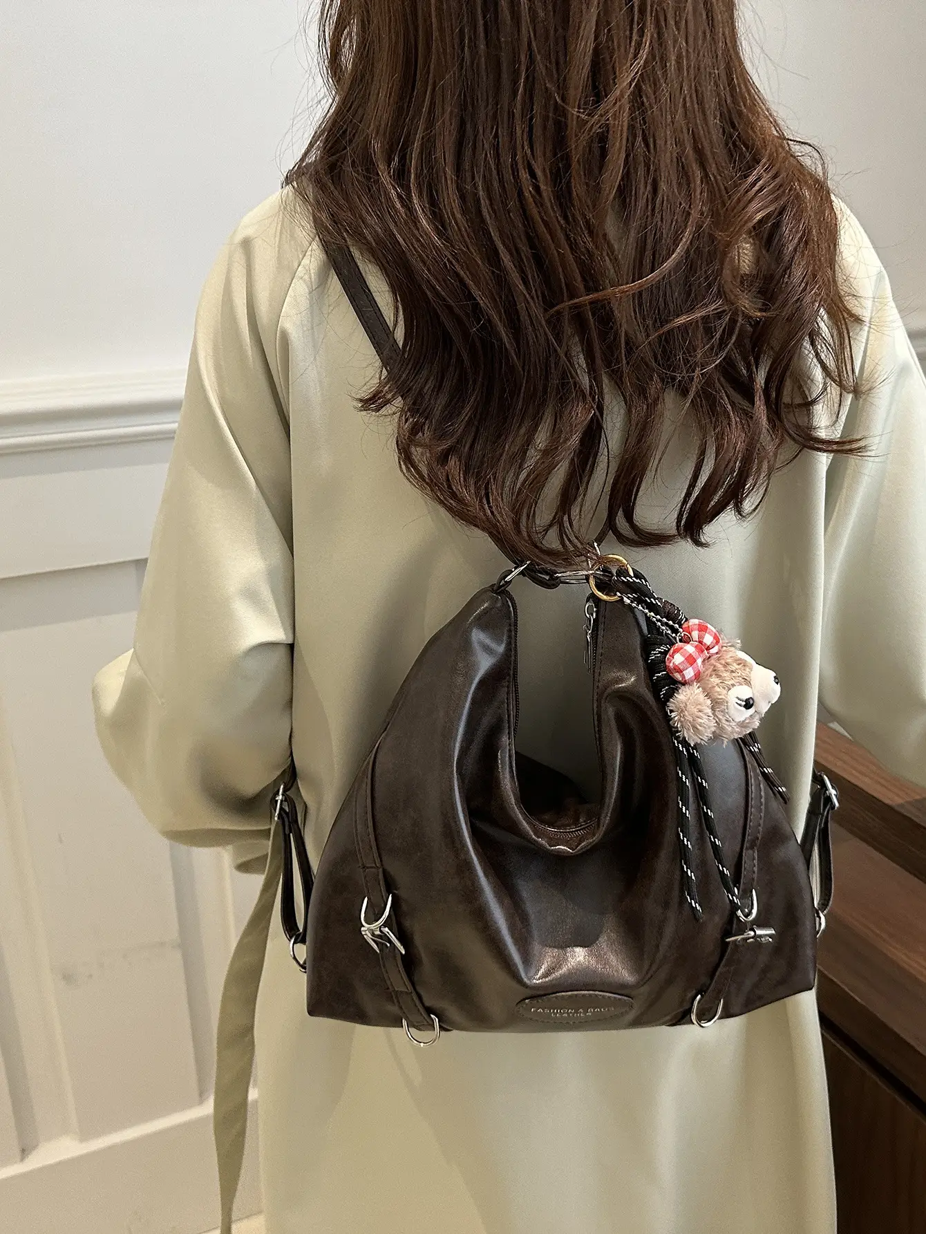 Vintage Black Women's Shoulder Bag Autumn 2024