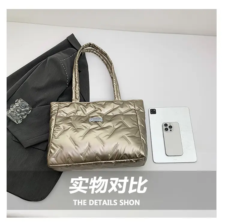Black Padded Shoulder Bag Women Large Capacity Winter Commute — feature 5