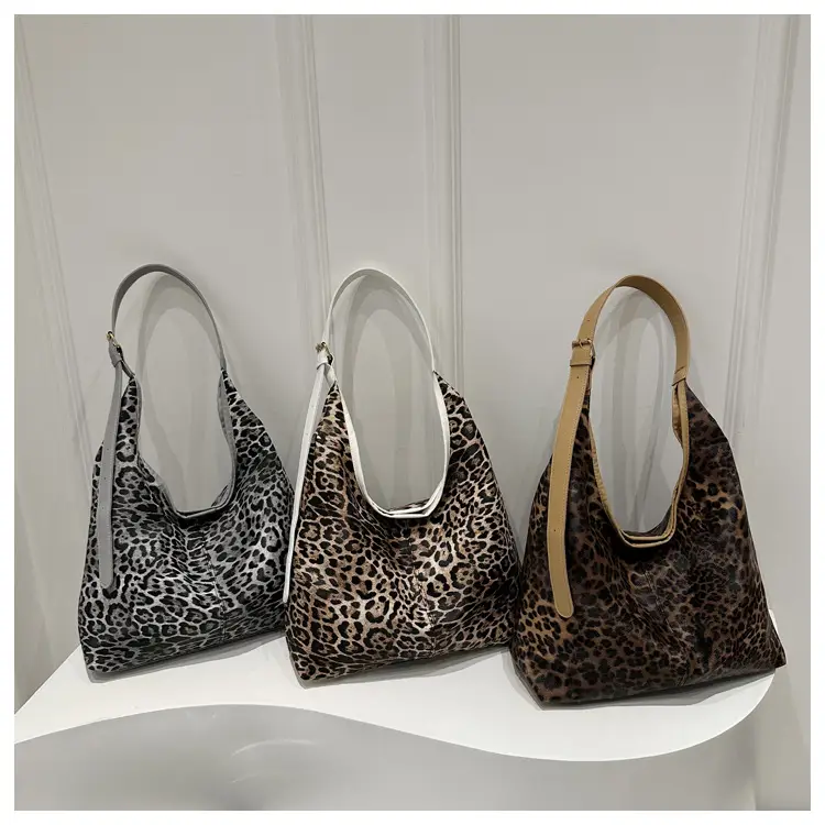 Leopard Print Women's Shoulder Tote Bag 2024 Winter — feature 22