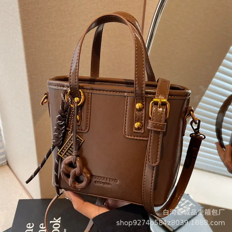 2026 Women's Square Brown Handbag with Chain Strap - Image 10
