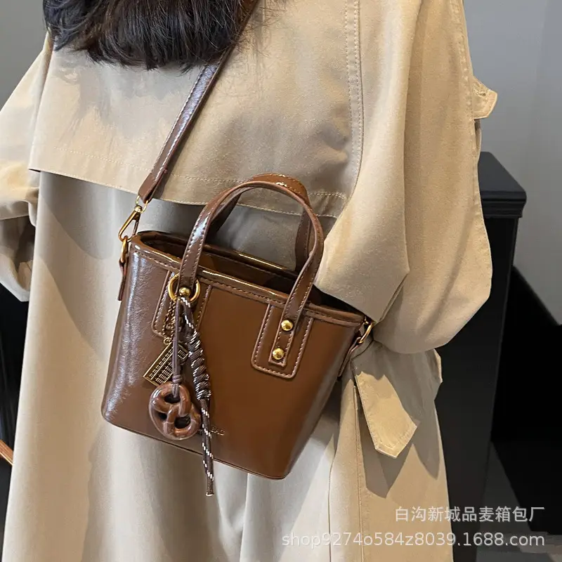 2026 Women's Square Brown Handbag with Chain Strap - Image 12