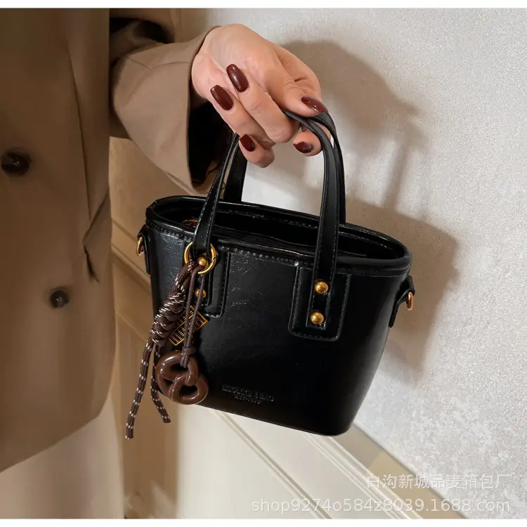 2026 Women's Square Brown Handbag with Chain Strap — feature 20