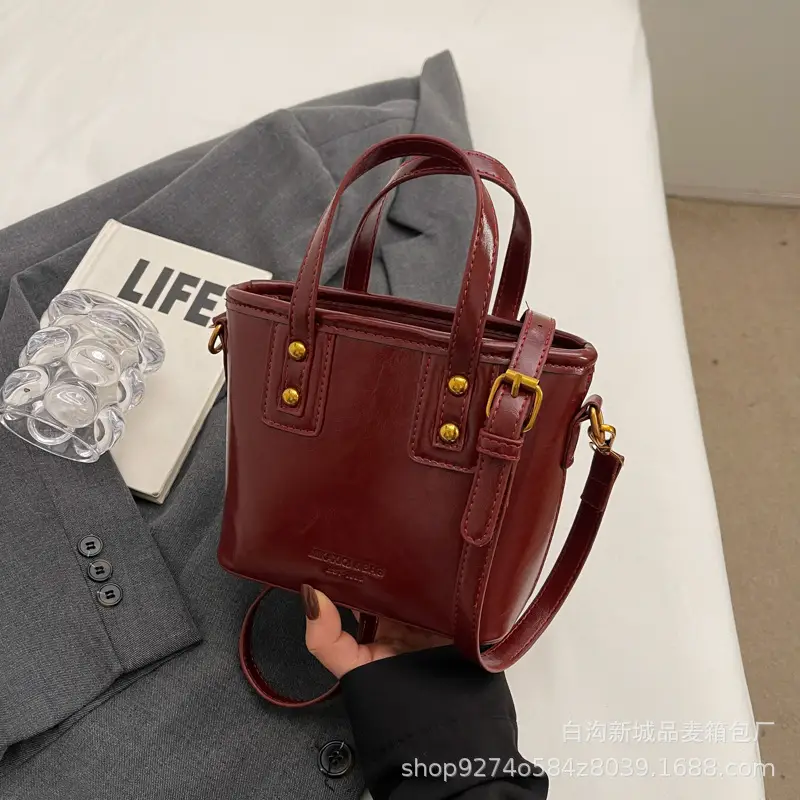 2026 Women's Square Brown Handbag with Chain Strap - Image 6