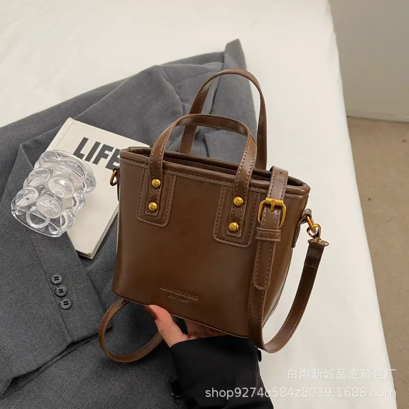 2026 Women's Square Brown Handbag with Chain Strap - Image 7