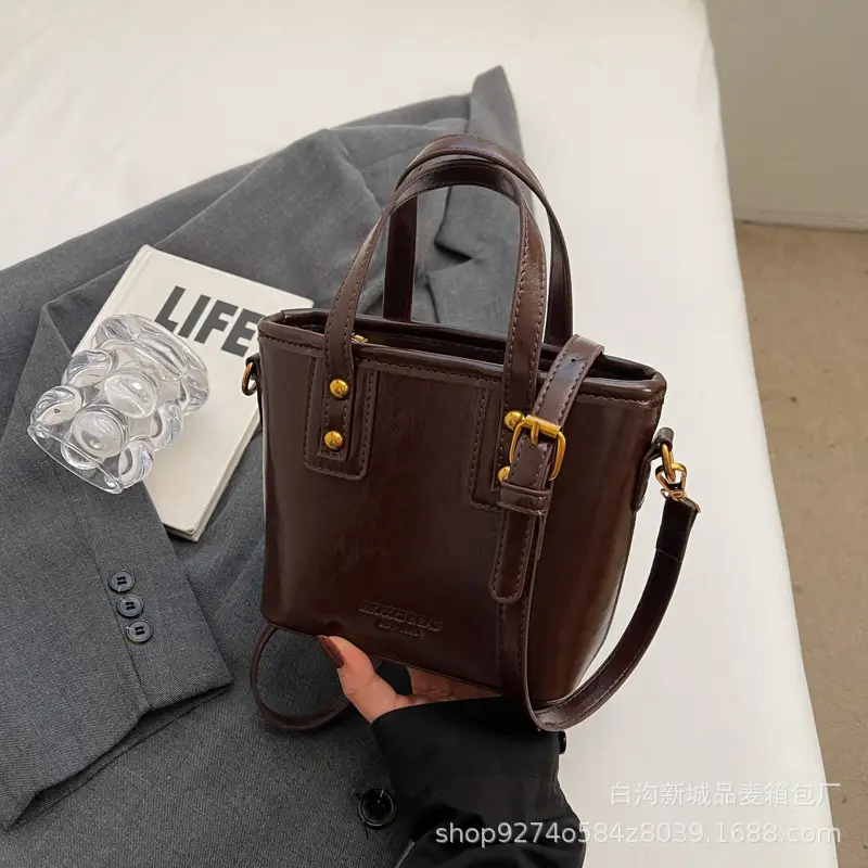 2026 Women's Square Brown Handbag with Chain Strap - Image 8