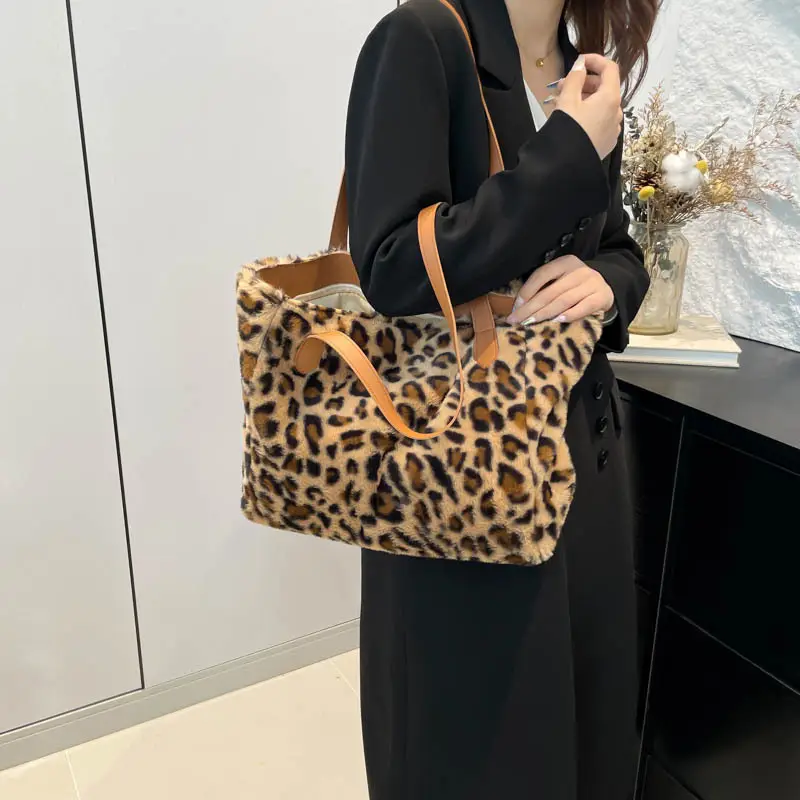 Leopard Print Plush Tote Bag Women 2024 New Arrival - Image 6