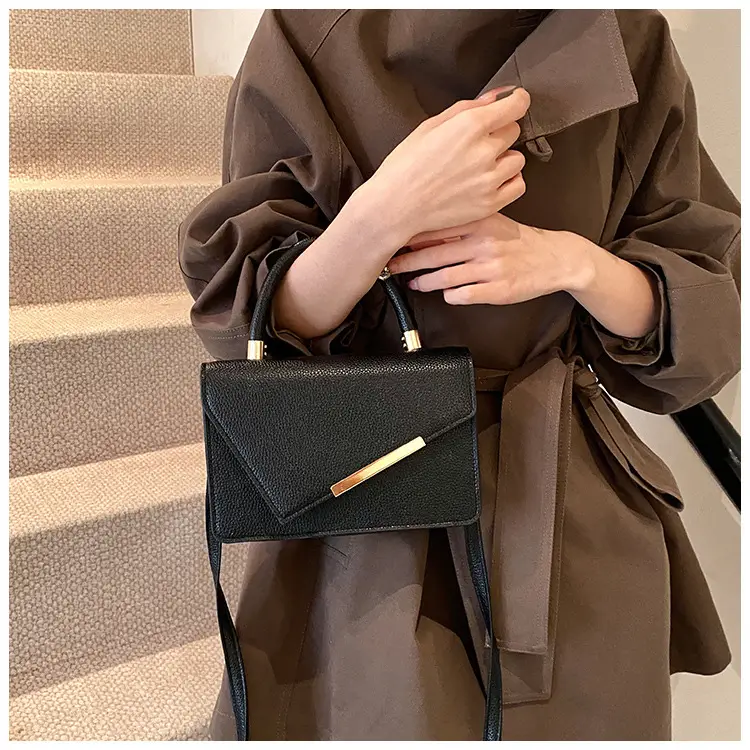 Small Square Bag Women 2025 Shoulder Crossbody Black — feature 15