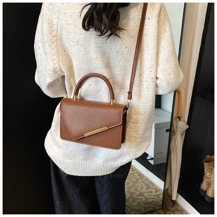Small Square Bag Women 2025 Shoulder Crossbody Black — feature 7