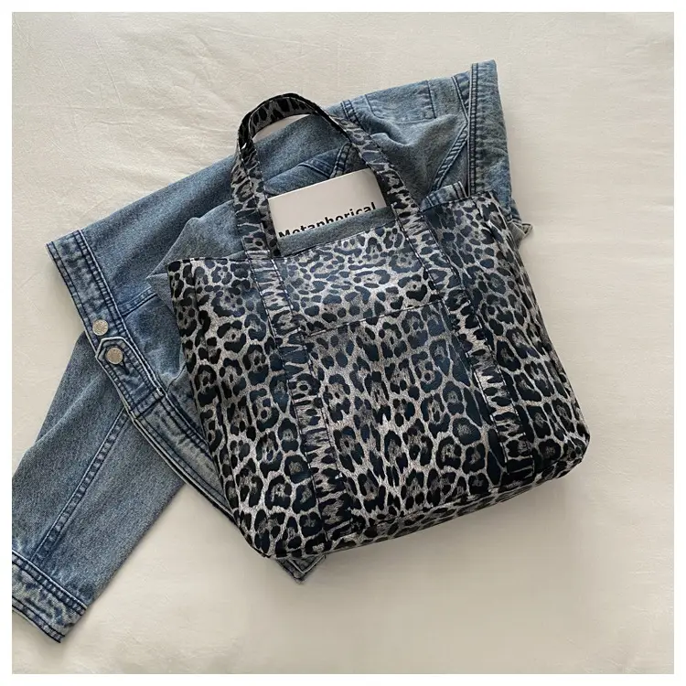 Leopard Print Women's Large Tote Bag with Handles — feature 18