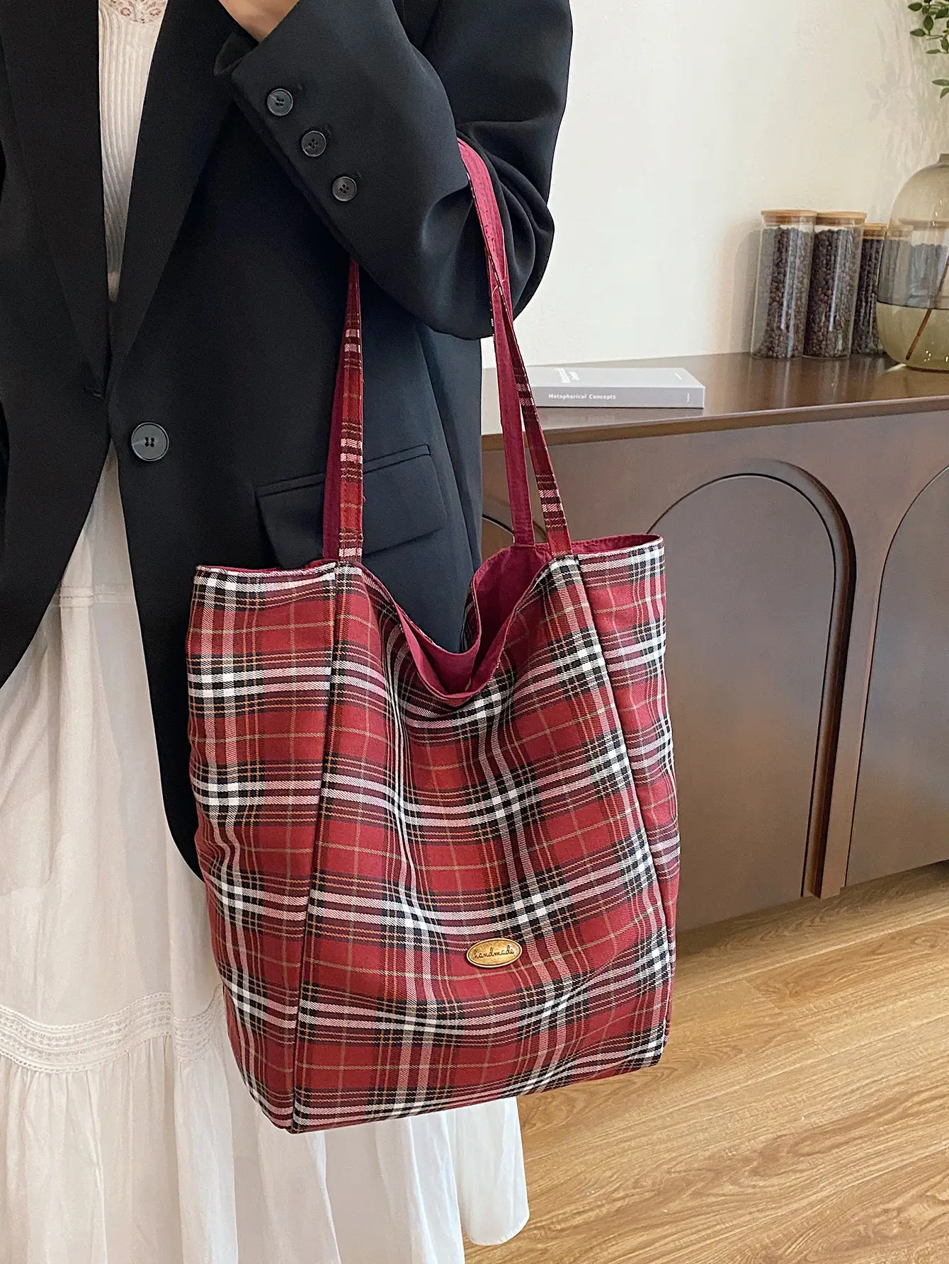 Double-sided British Plaid Shoulder Bag 2024 Autumn Vintage Large Capacity Tote Bag Women - Image 6