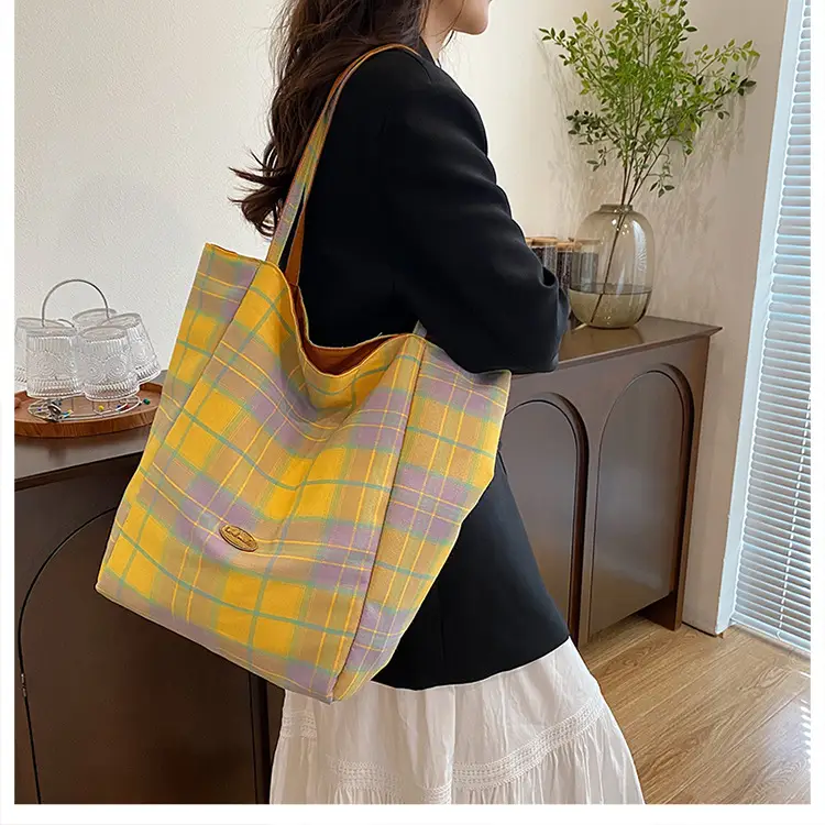 Double-sided British Plaid Shoulder Bag 2024 Autumn Vintage Large Capacity Tote Bag Women — feature 12