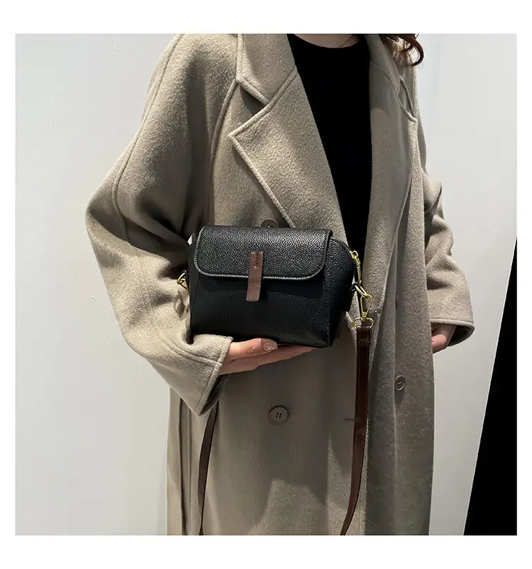 2024 Winter Crossbody Bag Black Korean Style — feature 17