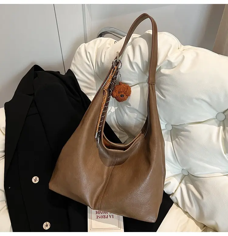 Women's Brown Leather Tote Bag Large Capacity Retro Design — feature 23