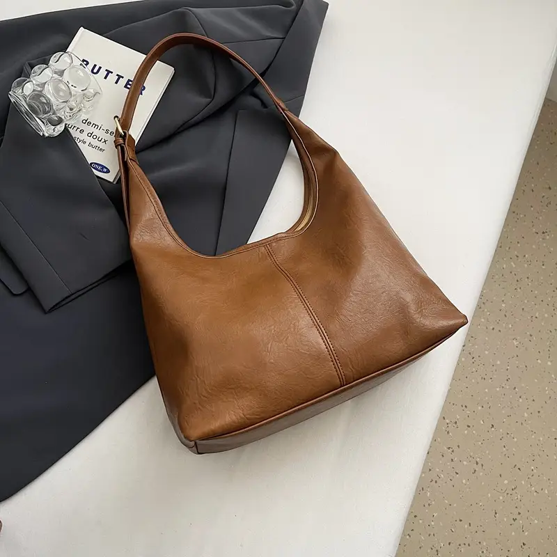 Women's Brown Leather Tote Bag Large Capacity Retro Design - Image 3
