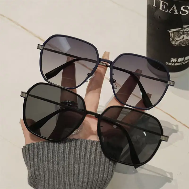 Europe Retro Large Frame Sunglasses UV Protection - Image 6