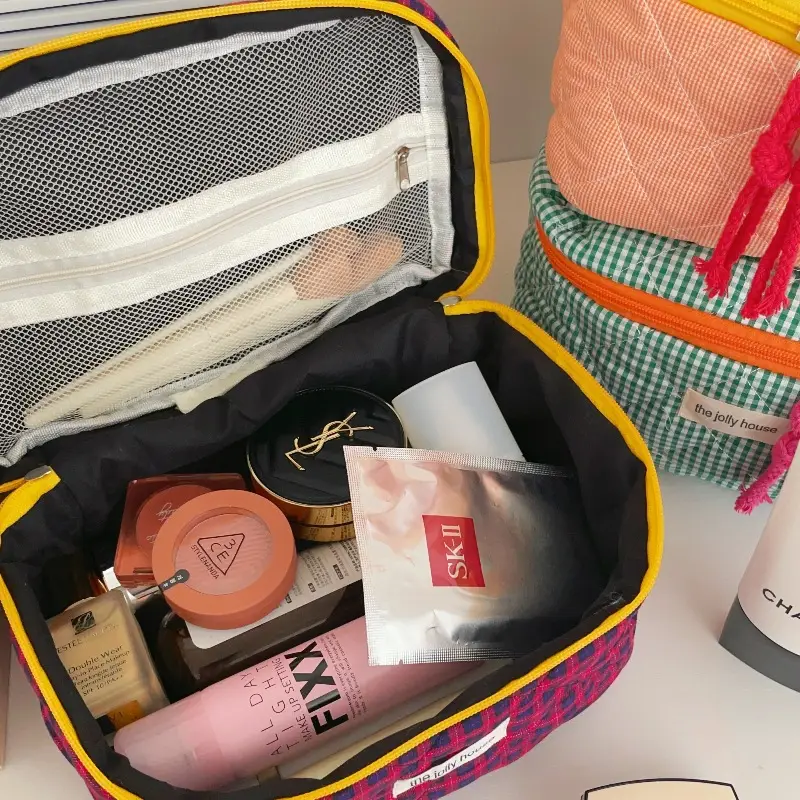 Women's Plaid Cosmetic Bag Large Capacity Portable Travel Bag