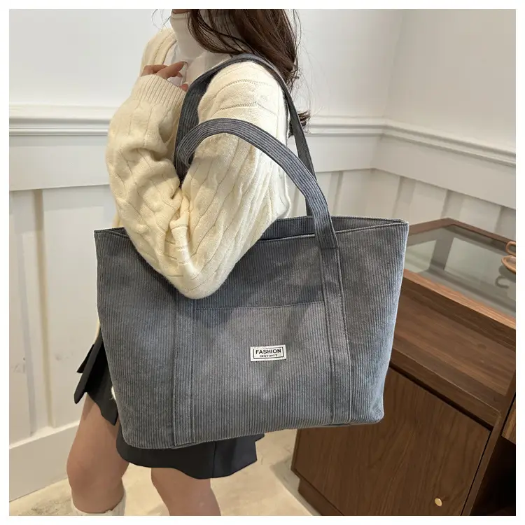 Fashion Fleece Large Capacity Grey Tote Bag — feature 20