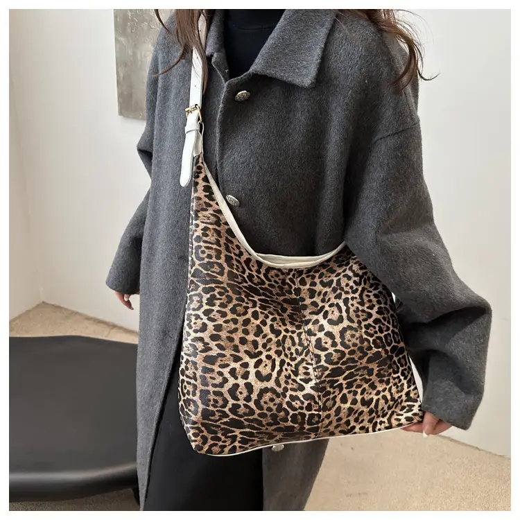 Leopard Print Large Shoulder Bag Women 2024 Winter — feature 14