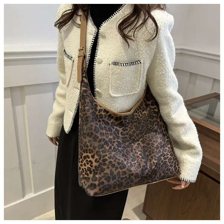 Leopard Print Large Shoulder Bag Women 2024 Winter — feature 20