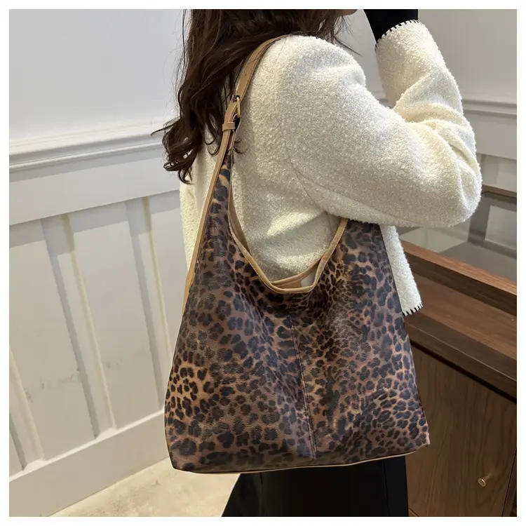 Leopard Print Large Shoulder Bag Women 2024 Winter — feature 26