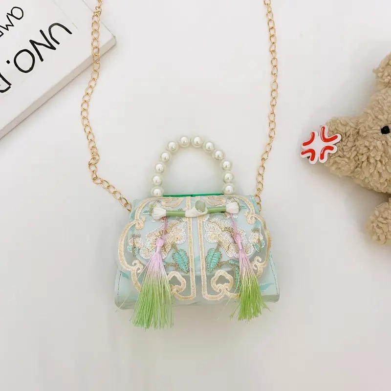 Sweet Pearl Princess Tassel Mini Chain Bag - Image 4