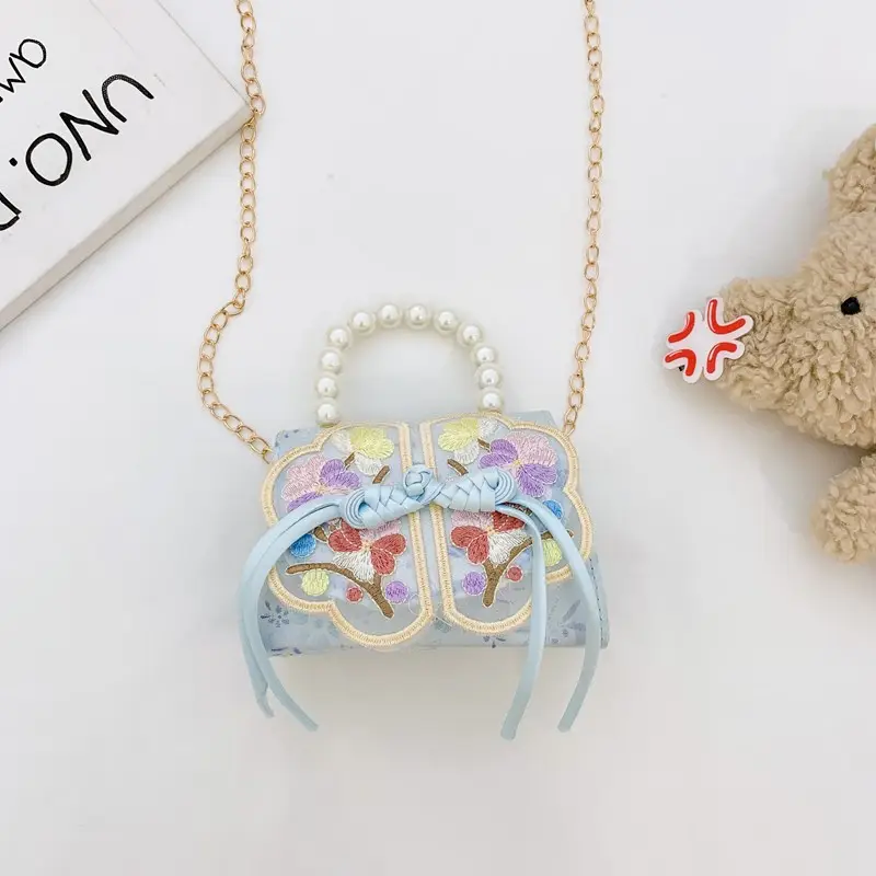 Sweet Pearl Princess Tassel Mini Chain Bag - Image 8
