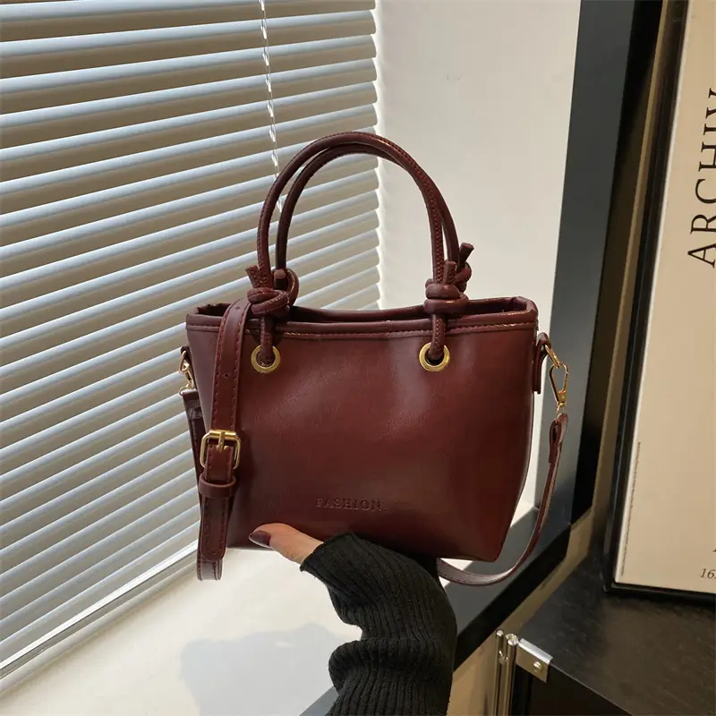 Brown Korean Style Crossbody Bag for Women - Image 5