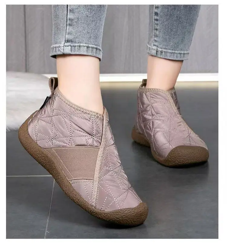 2025 New Autumn and Winter Aerospace Fabric Wool Slip-On Snow Boots Low Heel Comfortable Non-Slip Lightweight Women's Cotton Shoes — feature 19