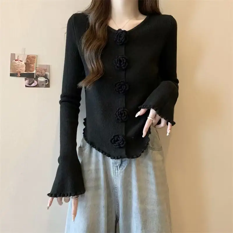 French-Style Ruffled Round-Neck Knit Sweater for Women, 2026 Autumn and Winter New Floral Long-Sleeve Sweater Base Layer Top — feature 11