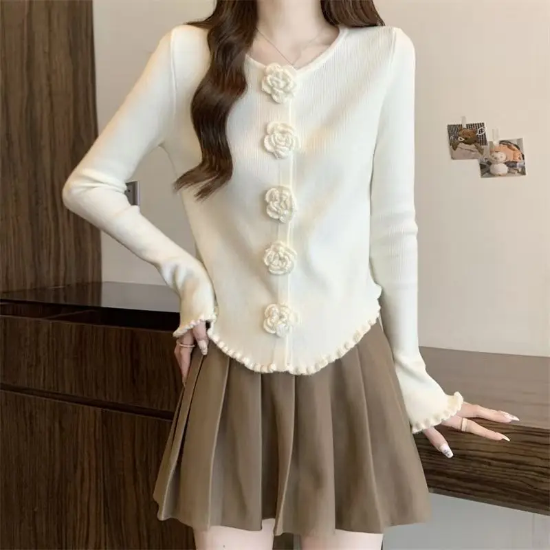 French-Style Ruffled Round-Neck Knit Sweater for Women, 2026 Autumn and Winter New Floral Long-Sleeve Sweater Base Layer Top — feature 8
