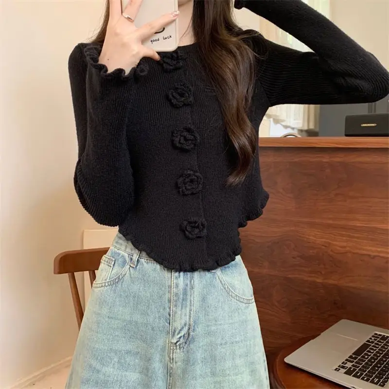 French-Style Ruffled Round-Neck Knit Sweater for Women, 2026 Autumn and Winter New Floral Long-Sleeve Sweater Base Layer Top