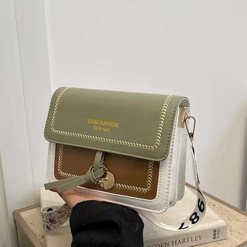 Trendy Women's Crossbody Bag with Wide Strap - Image 6