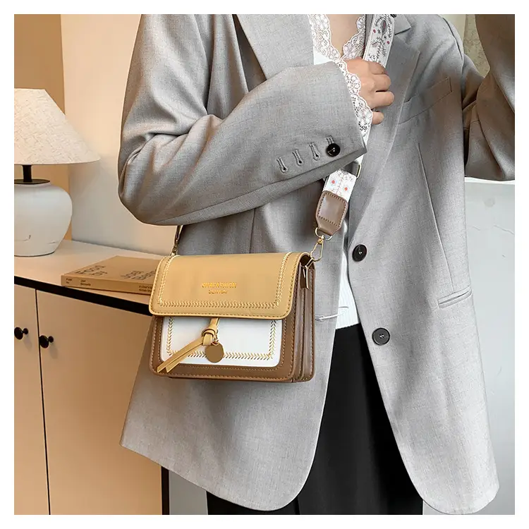 Trendy Women's Crossbody Bag with Wide Strap — feature 10