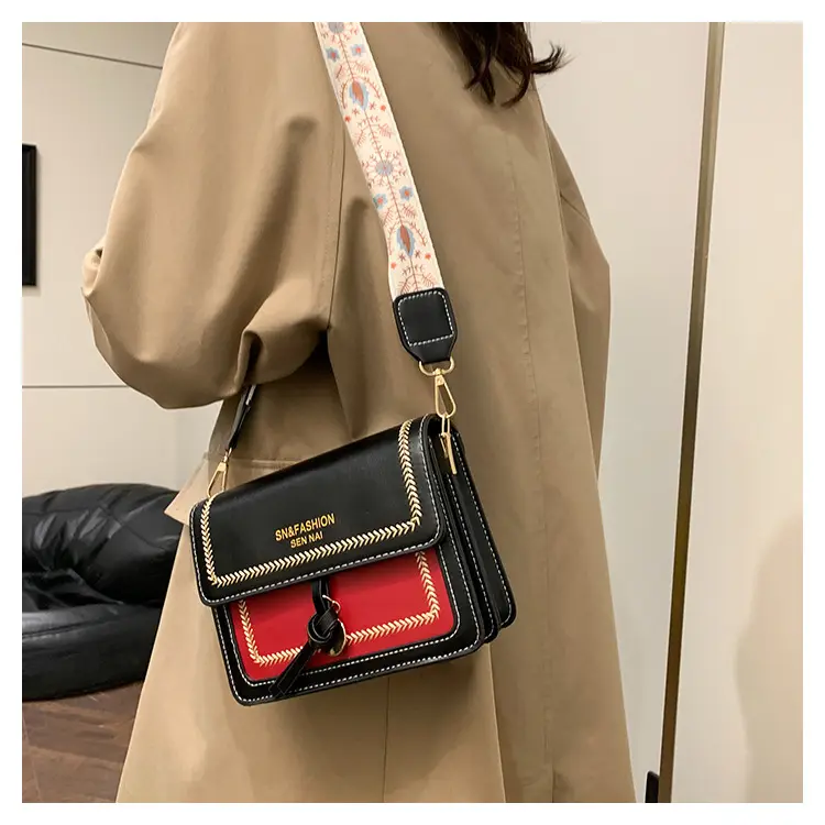 Trendy Women's Crossbody Bag with Wide Strap — feature 14