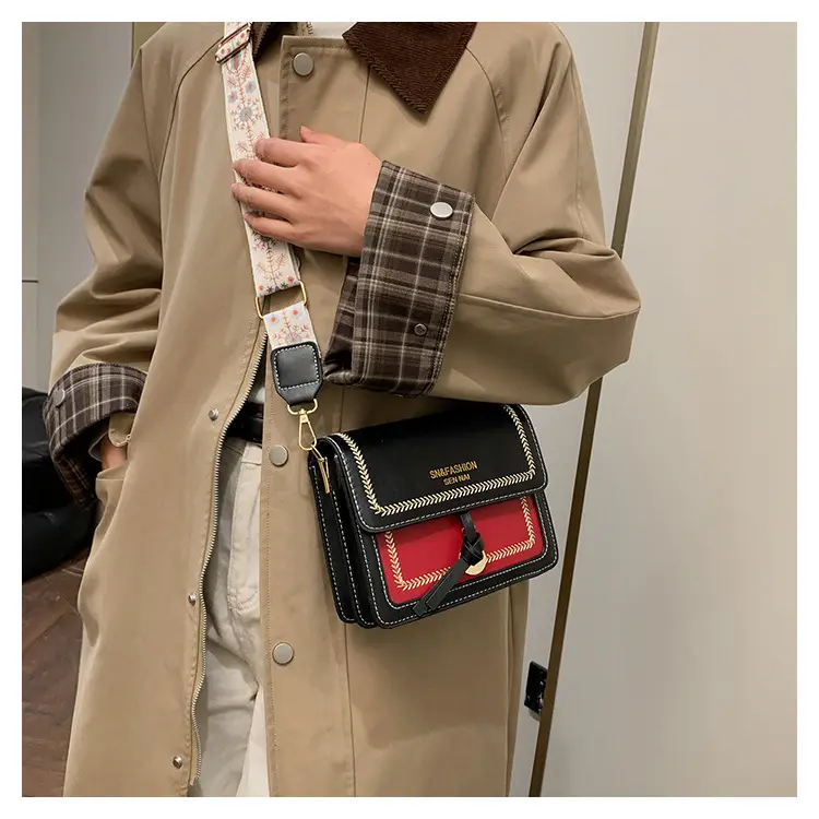 Trendy Women's Crossbody Bag with Wide Strap — feature 16