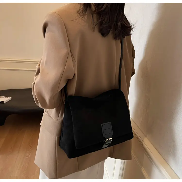2024 Winter Korean Style Red Crossbody Bag — feature 14