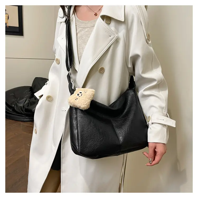 Black Korean Style Shoulder Bag for Women 2024 — feature 12