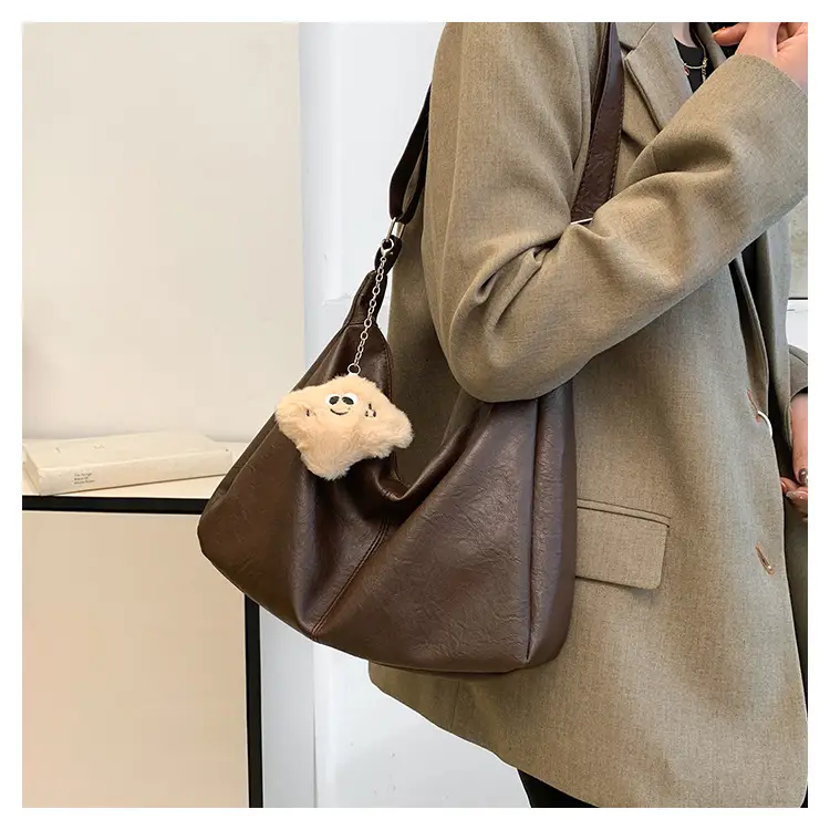 Black Korean Style Shoulder Bag for Women 2024 — feature 9