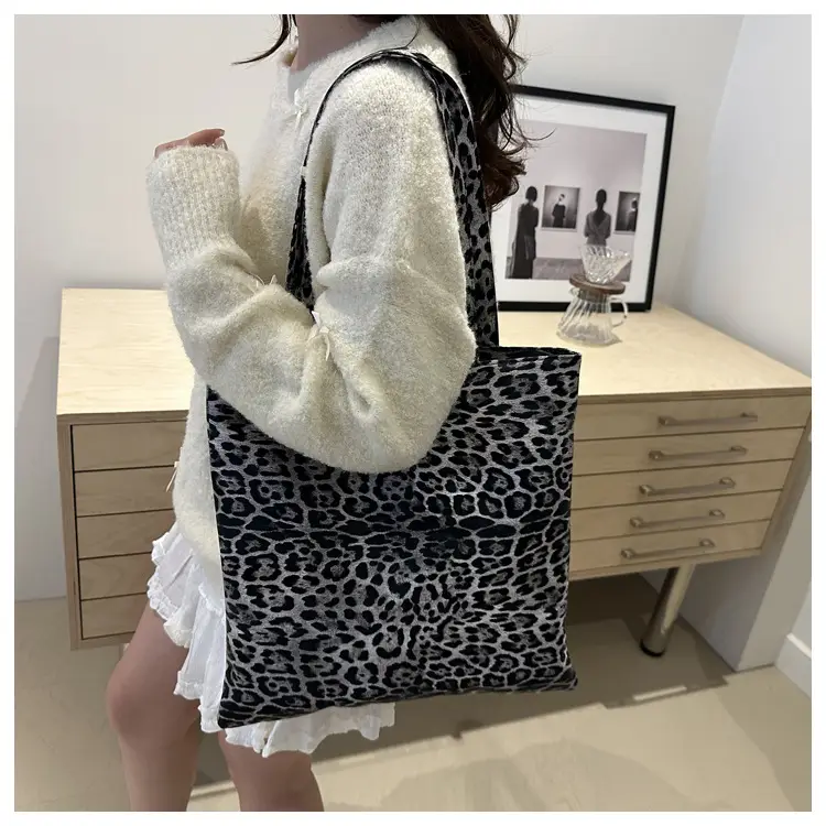 Women Leopard Print Tote Bag Large Capacity Casual Fashion — feature 17