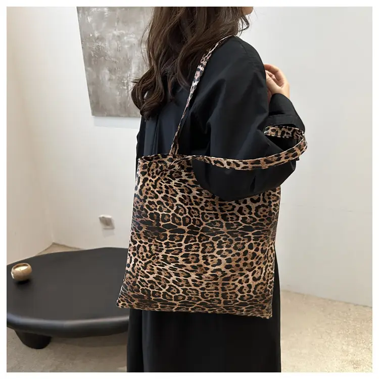 Women Leopard Print Tote Bag Large Capacity Casual Fashion — feature 9