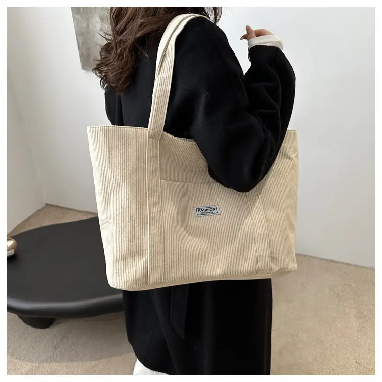 Velvet Large Capacity Shoulder Bag for College Students — feature 8