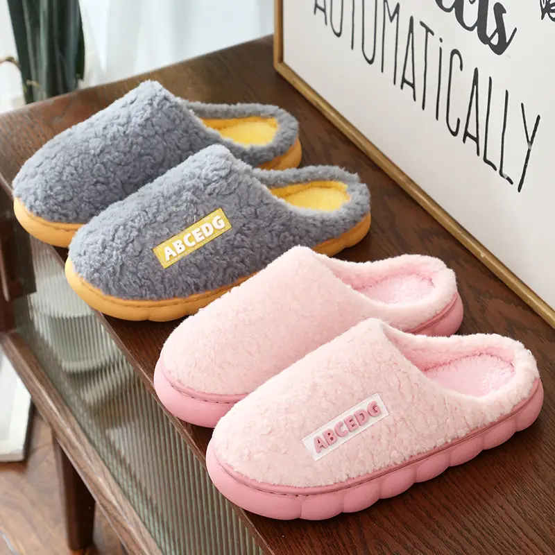 New Thickeneded Cotton Slippers for Women, Autumn and Winter Soft-Soled Home Slippers, High-Bottom Outer Wear, Warm Cotton Slippers for Couples, Men's Furry Shoes