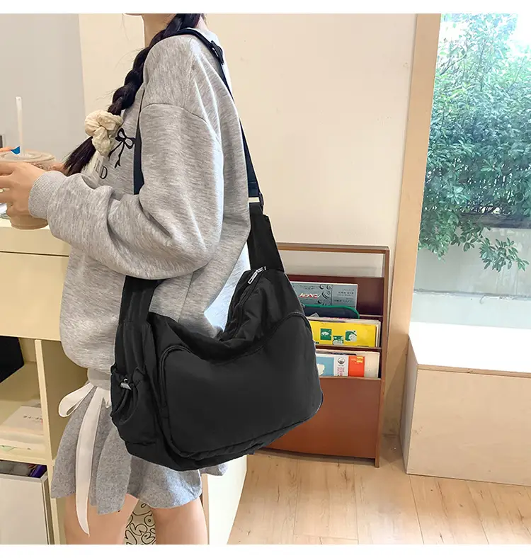 Nylon Shoulder Crossbody Bag Large Capacity 2024 — feature 15
