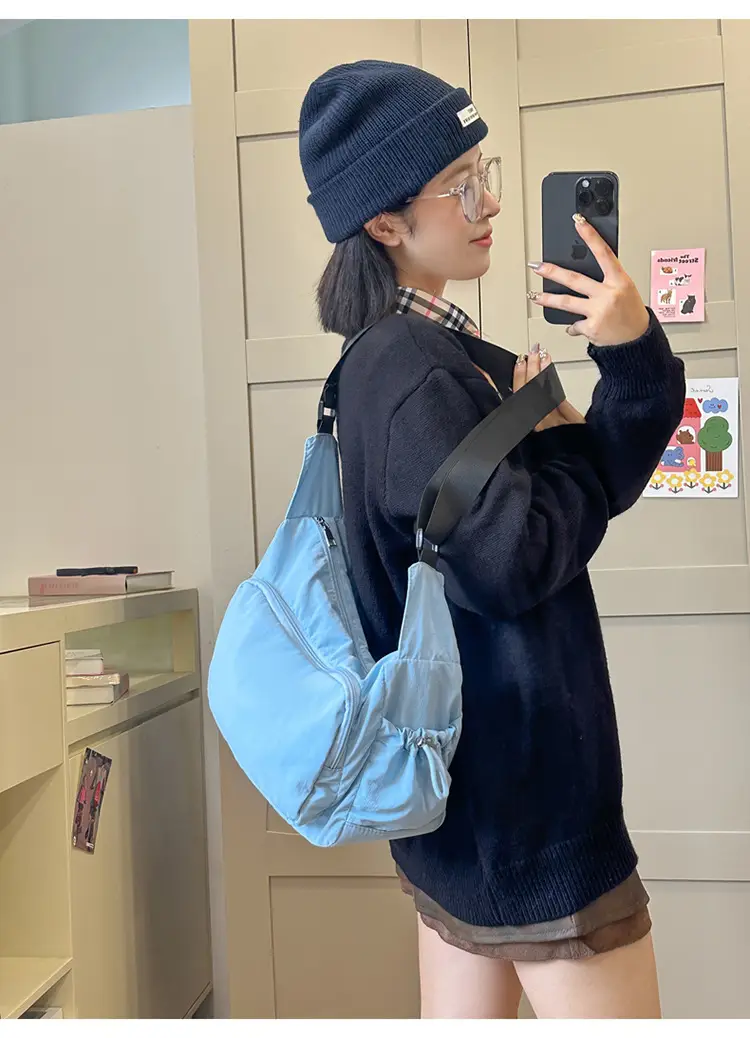 Nylon Shoulder Crossbody Bag Large Capacity 2024 — feature 22