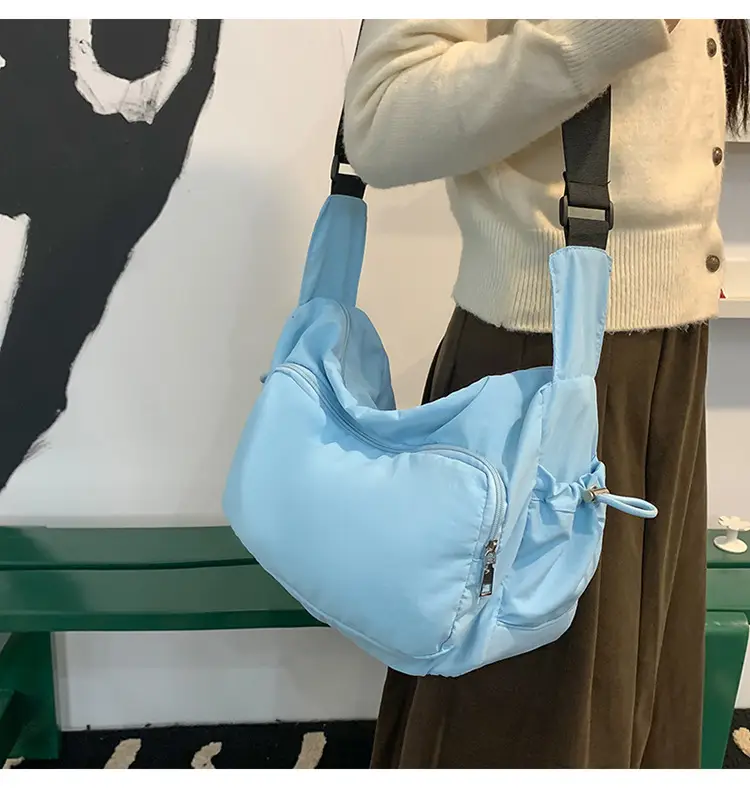 Nylon Shoulder Crossbody Bag Large Capacity 2024 — feature 24