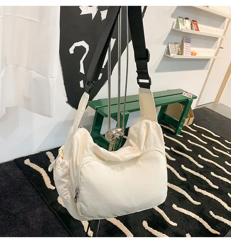 Nylon Shoulder Crossbody Bag Large Capacity 2024 — feature 44