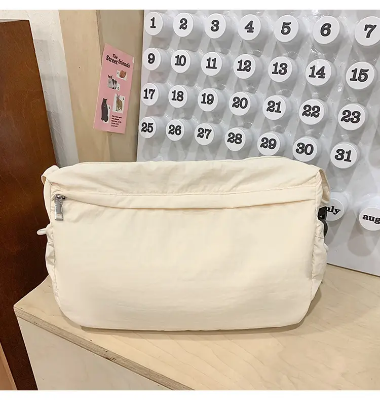 Nylon Shoulder Crossbody Bag Large Capacity 2024 — feature 47