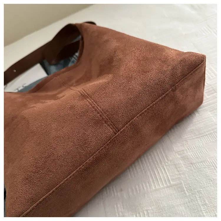 New Retro Fleece Shoulder Bag Large Capacity Textured — feature 22
