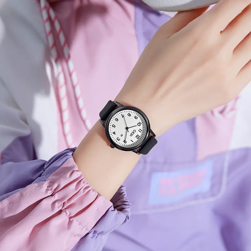 Women's Quartz Watch with Silicone Band & Simple Calendar